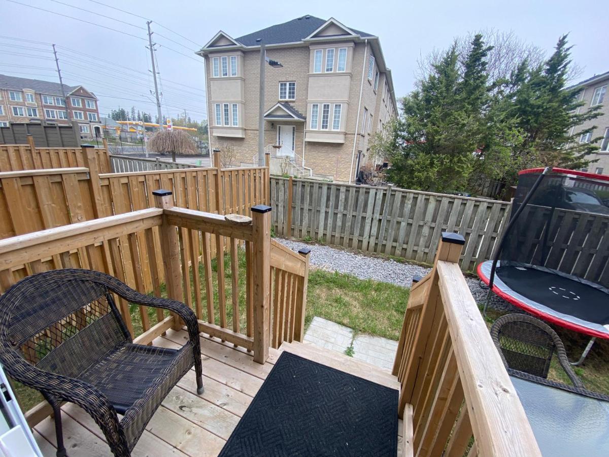 2 Bedroom With 2 Ensuites Unit In Richmond Hill Exterior foto