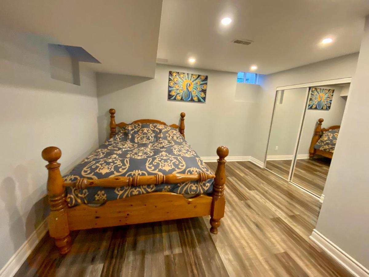 2 Bedroom With 2 Ensuites Unit In Richmond Hill Exterior foto